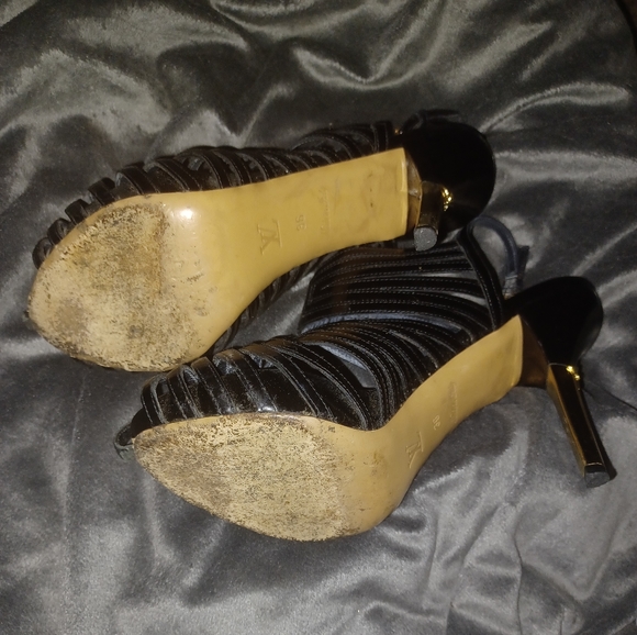 Strappy Slingback Heels by Louis Vuitton - Picture 5 of 7